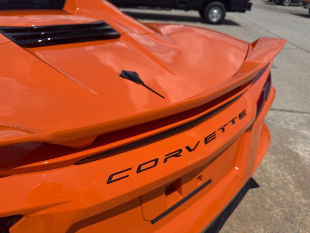 Used 2022 Chevrolet Corvette Stingray Preferred Conv w/ Z51 Performance Package RWD image 9