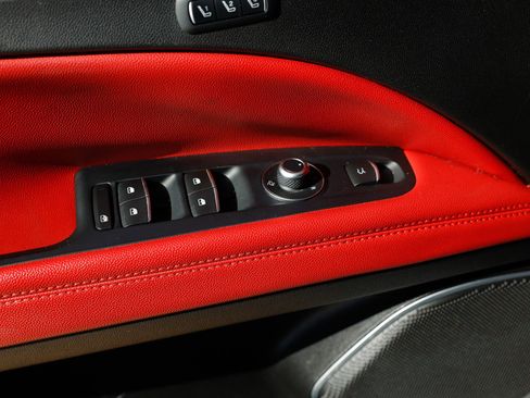 Used 2018 Alfa Romeo Stelvio AWD image 49