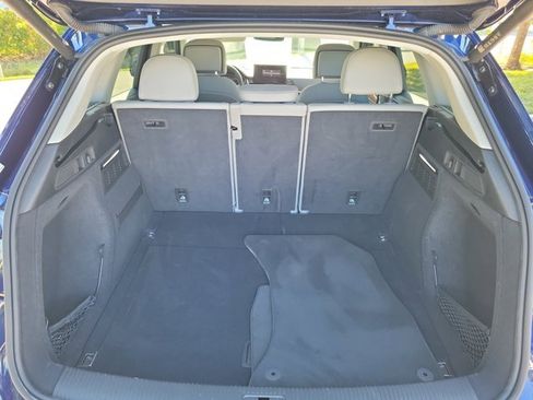 Certified 2022 Audi Q5 2.0T Premium w/ Convenience Package image 8