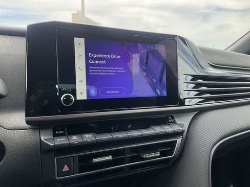 Used 2026 Toyota Camry SE w/ Convenience Package image 21