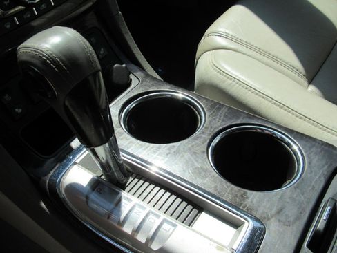 Used 2015 Buick Enclave Premium w/ Trailering Package AWD/4WD image 7