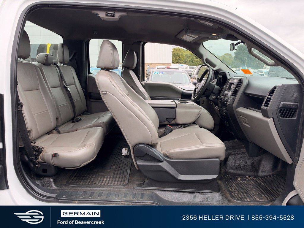 Used 2022 Ford F250 XL w/ Power Equipment Group RWD image 6