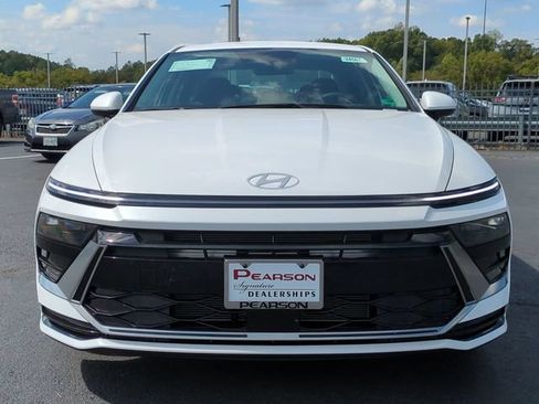 Certified 2026 Hyundai Sonata SEL AWD/4WD image 8