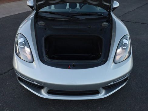 Used 2017 Porsche 718 Boxster S image 47
