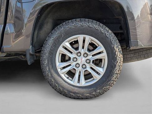 Used 2019 GMC Canyon SLE AWD/4WD image 14