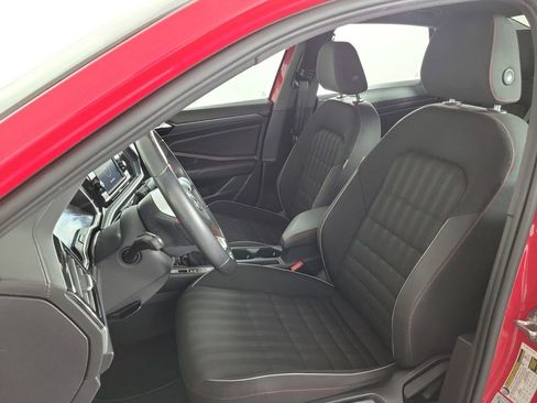 Used 2019 Volkswagen Jetta GLI image 14