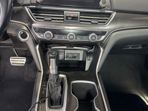 Used 2021 Honda Accord Sport Special Edition image 17