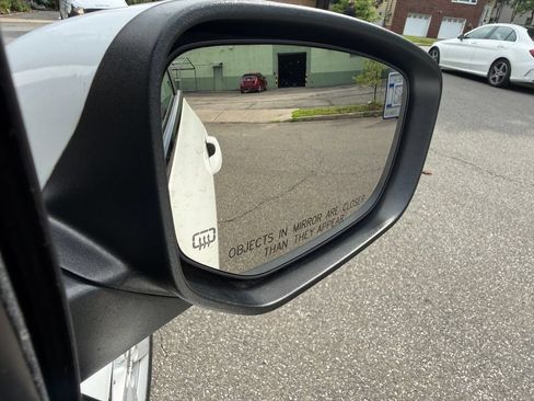 Used 2015 Dodge Dart SXT FWD image 29