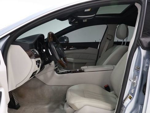 Used 2015 Mercedes-Benz CLS 550 4MATIC image 16