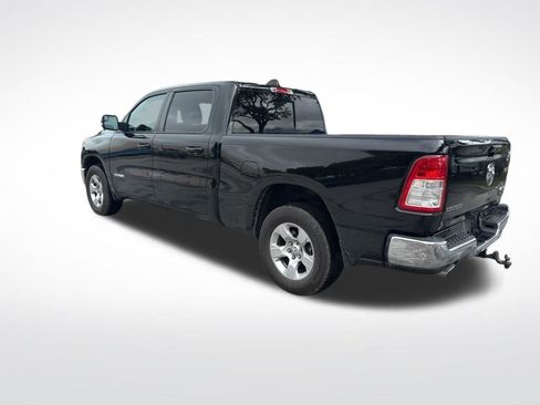 Used 2022 RAM 1500 Big Horn AWD/4WD image 3