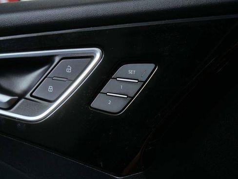 Certified 2023 Audi Q4 e-tron Prestige AWD/4WD image 29