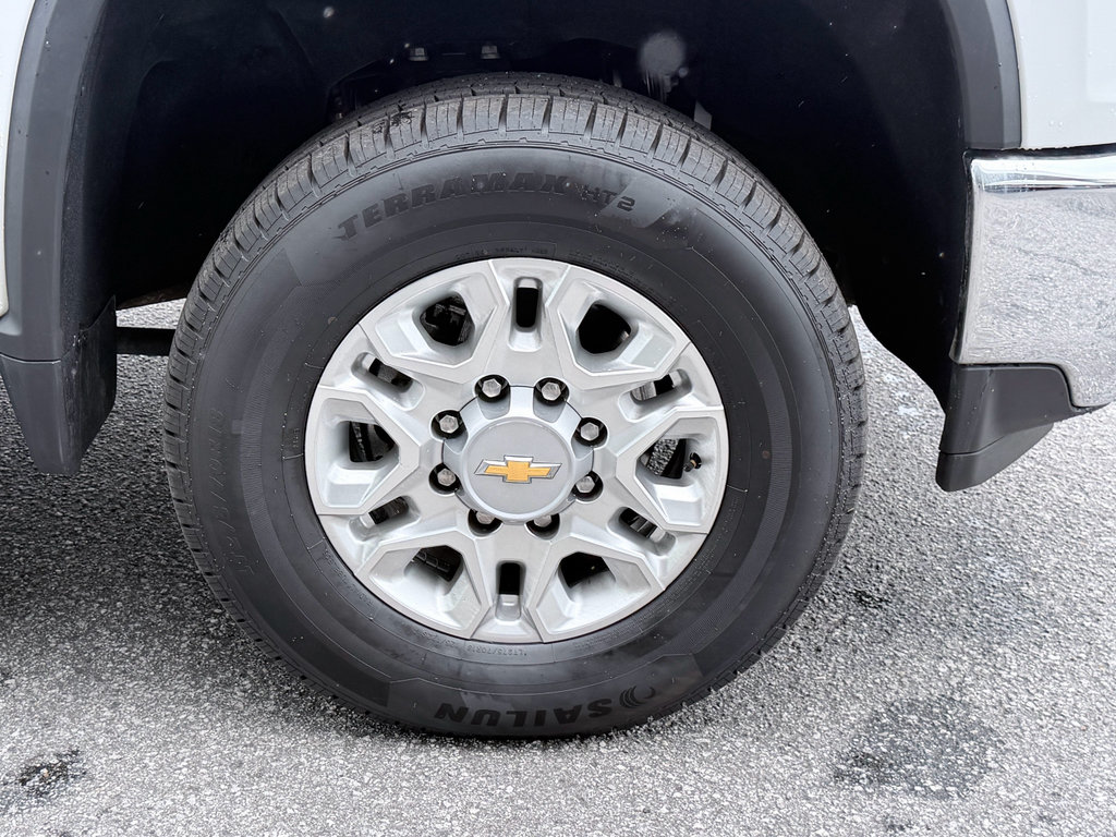 Used 2023 Chevrolet Silverado 2500 LTZ w/ Gooseneck/5TH Wheel Package AWD/4WD image 42