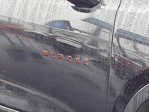 Used 2021 Chevrolet Blazer LT w/ Redline Edition image 25