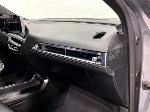 Used 2023 Cadillac Lyriq 2WD image 18