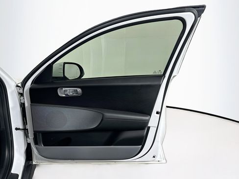 Used 2024 Hyundai Ioniq 6 SEL image 33