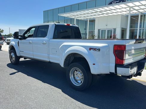 Used 2020 Ford F450 Platinum w/ FX4 Off-Road Package AWD/4WD image 7