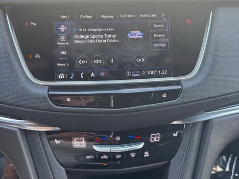 Used 2023 Cadillac XT5 Premium Luxury w/ LPO, Floor Liner Package AWD/4WD image 15