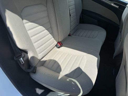 Used 2019 Ford Fusion S image 23