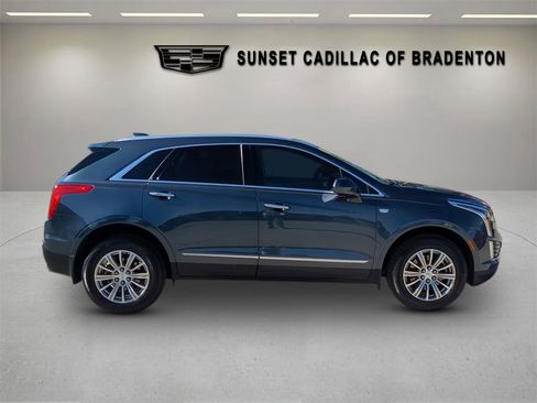 Used 2019 Cadillac XT5 Luxury image 3