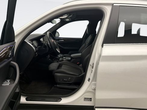 Used 2024 BMW X3 xDrive30i AWD/4WD image 8