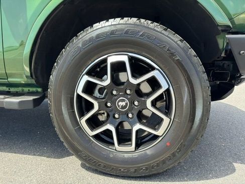 Used 2023 Ford Bronco Outer Banks AWD/4WD image 24