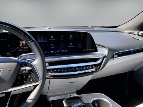 Certified 2024 Cadillac Lyriq Luxury w/ LPO, Floor Liner Package AWD/4WD image 5