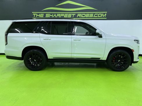 Used 2022 Cadillac Escalade Sport w/ Touring Package AWD/4WD image 11