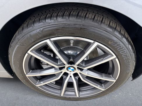 Used 2025 BMW 230i xDrive 230XI AWD w/ Premium Package image 21