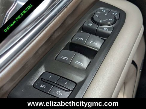 Used 2024 Chevrolet Tahoe Z71 w/ Luxury Package image 25