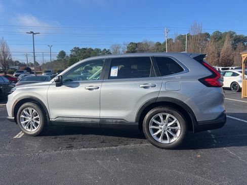 Certified 2024 Honda CR-V EX image 10