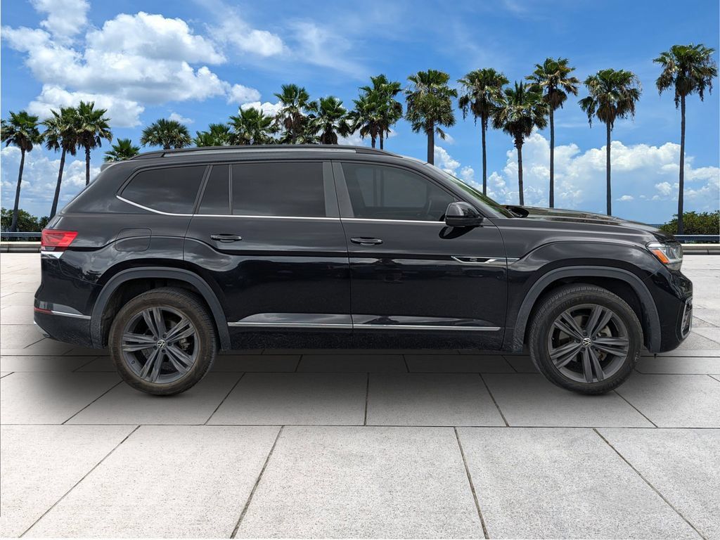 Used 2021 Volkswagen Atlas SE w/ Towing Package FWD image 9
