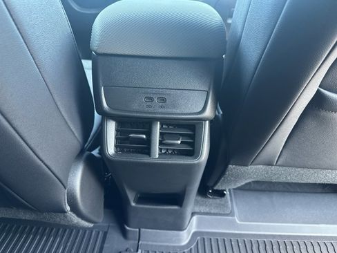 New 2026 Chevrolet Equinox LT w/ Convenience Package II image 28