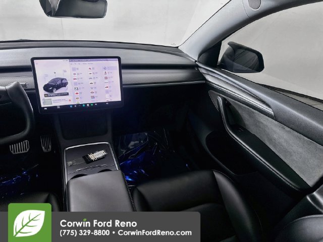 Used 2023 Tesla Model Y Long Range AWD/4WD image 26
