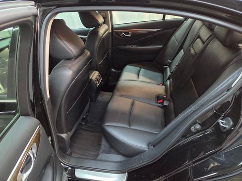 Used 2019 INFINITI Q50 Luxe w/ Essential Package (3.0T Luxe) image 16