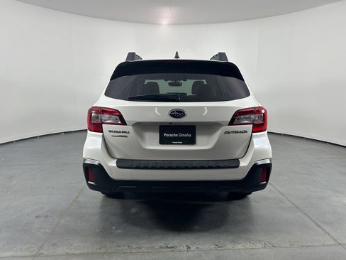 Used 2019 Subaru Outback 2.5i Limited w/ Popular Package #2 AWD/4WD image 6