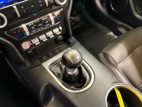 Used 2021 Ford Mustang GT Premium image 15