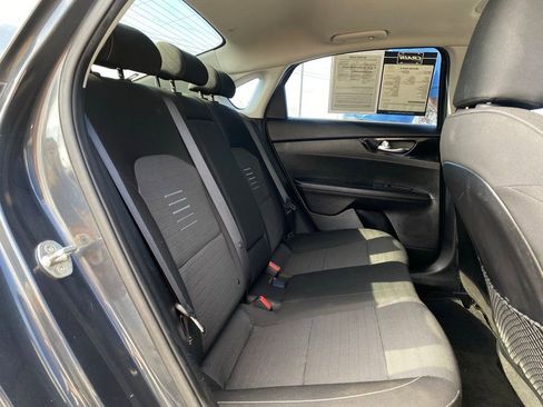 Used 2019 Kia Forte S w/ S Premium Package FWD image 25
