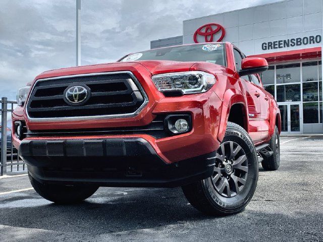 Certified 2022 Toyota Tacoma SR5 AWD/4WD image 1
