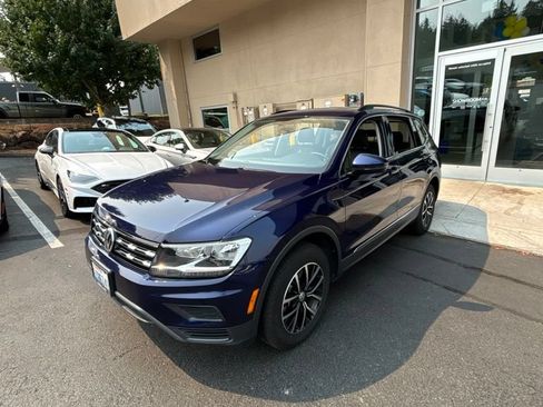 Used 2021 Volkswagen Tiguan SE AWD/4WD image 1