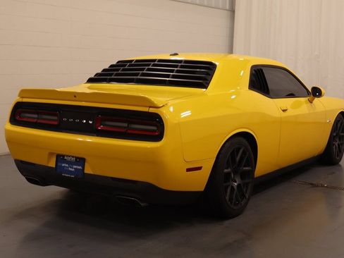 Certified 2018 Dodge Challenger R/T w/ Driver Convenience Group image 9