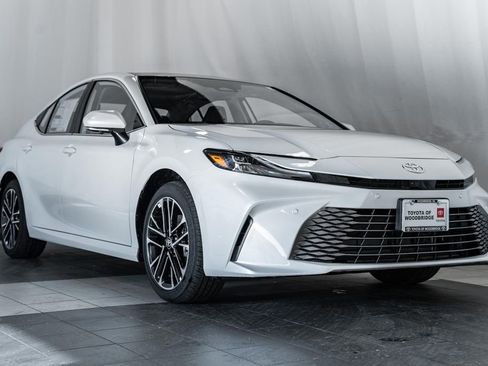 New 2026 Toyota Camry XLE image 1