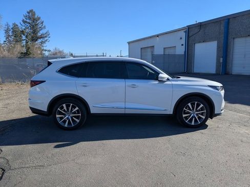 Certified 2025 Acura MDX SH-AWD w/ Technology Package image 4