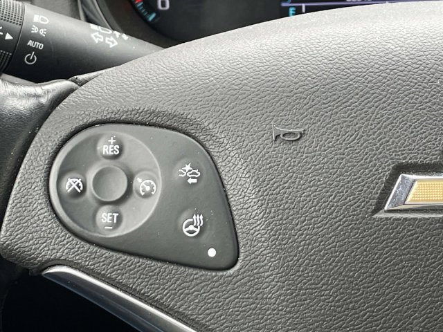 Used 2017 Chevrolet Impala Premier w/ Enhanced Convenience Package FWD image 36