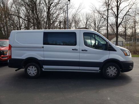 Used 2024 Ford Transit 250 Low Roof w/ Exterior Upgrade Package RWD image 4