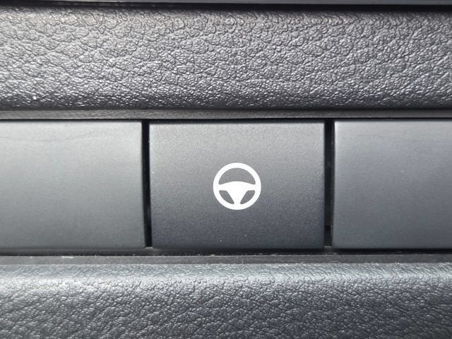 Used 2021 Nissan Rogue SV w/ Premium Package AWD/4WD image 19