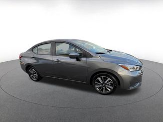 Used 2025 Nissan Versa SV FWD video 2