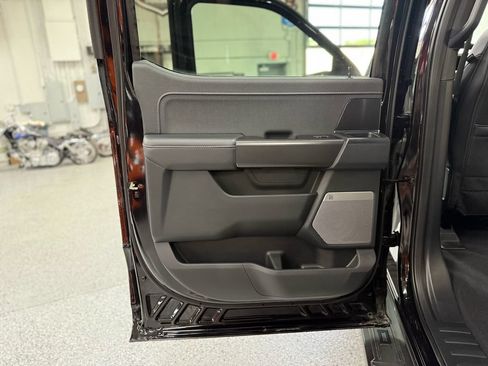 Used 2025 Ford F150 Lariat AWD/4WD image 12