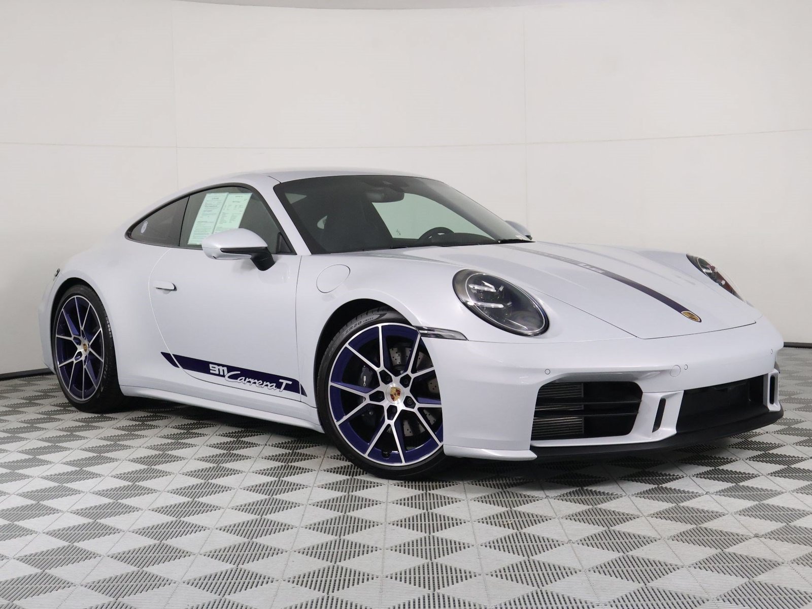 Certified 2026 Porsche 911 Carrera T RWD image 9