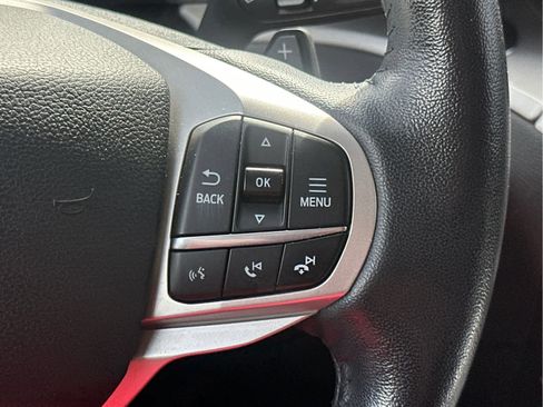 Used 2020 Ford Explorer XLT w/ Equipment Group 202A image 29