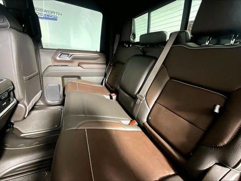 Used 2024 GMC Sierra 2500 Denali w/ Denali Reserve Package AWD/4WD image 21